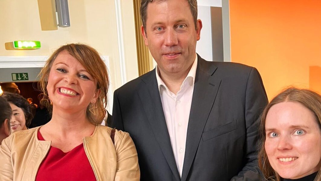 Von links: Kamila Schöll-Mazurek, Lars Klingbeil, Anna Hartmann